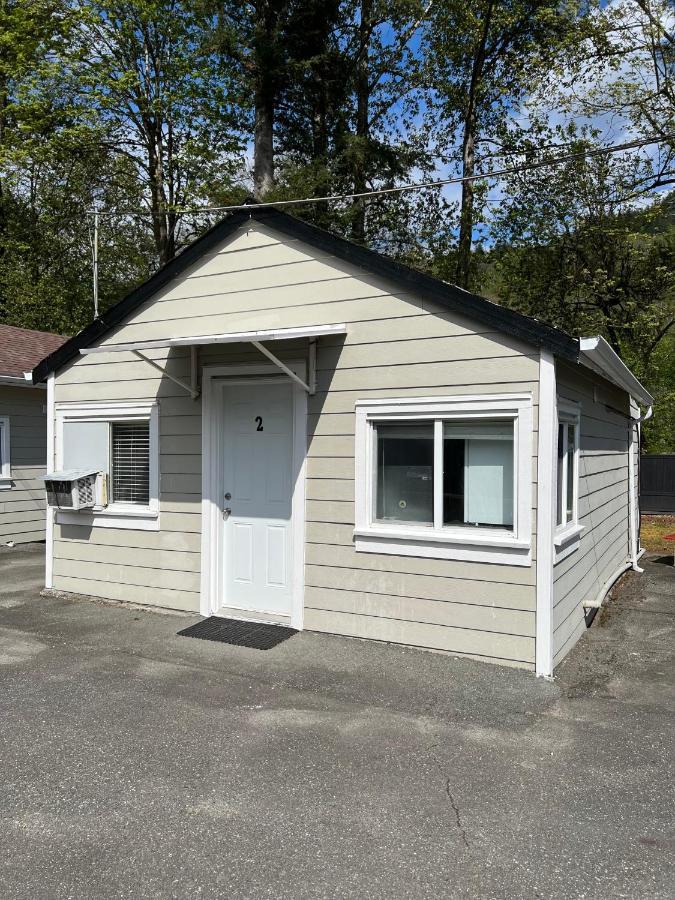 Lake Errock Motel Harrison Mills Esterno foto
