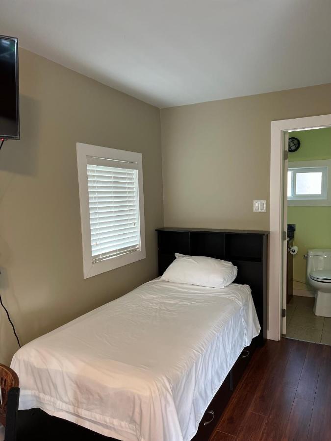 Lake Errock Motel Harrison Mills Esterno foto